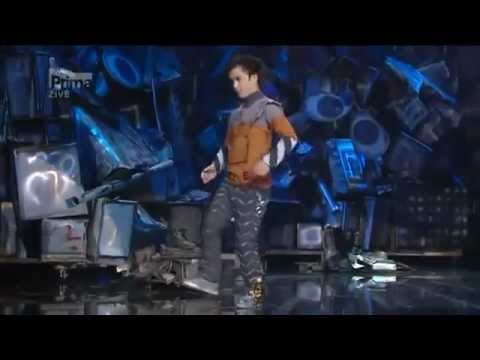 El mejor baile robot del mundo (the best robot dance). Tenes que verlo!!!