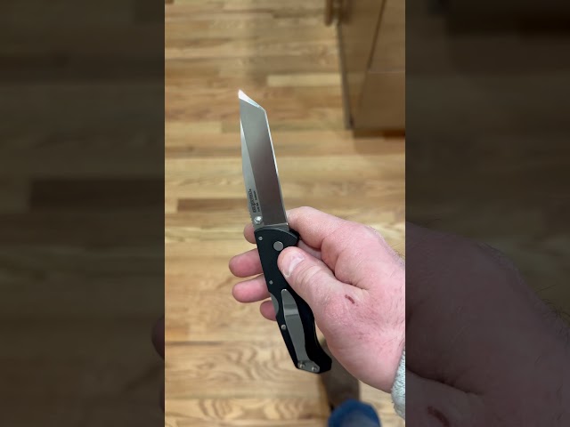 Vídeo relacionado con Cold Steel Air Lite 3.5" AUS10A Tanto Point Blade 4.5" G-10 Handle Everyday Carry Compact Pocket Folding Knife, Boxed