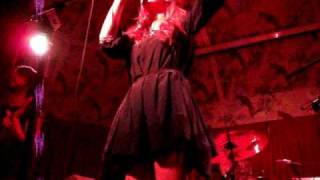 Numb - Diana Vickers