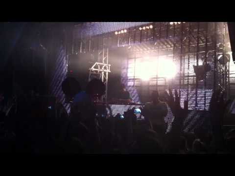 Deadmau5 - The Veldt (Original vs Tommy Trash Remix) @Cocoricò, Riccione 24/08/2012