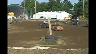 preview picture of video 'Figure8 Racing Coon Rapids, Ia  12-06-09_DW1 AH1'