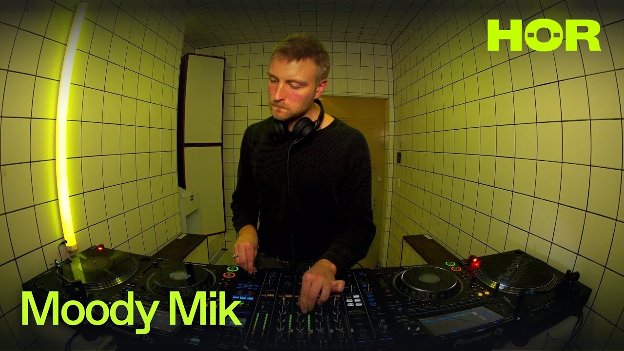 Moody Mik - HÖR