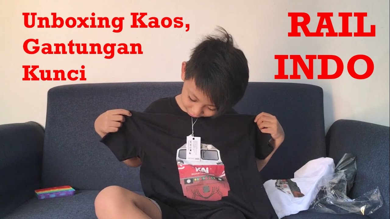 Unboxing Kaos Kereta Api, Gantungan Kunci dan Stiker Rail Indo