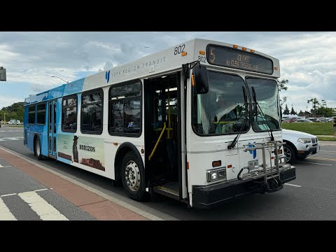 YRT - Clark Avenue (New Flyer D40LF 802)