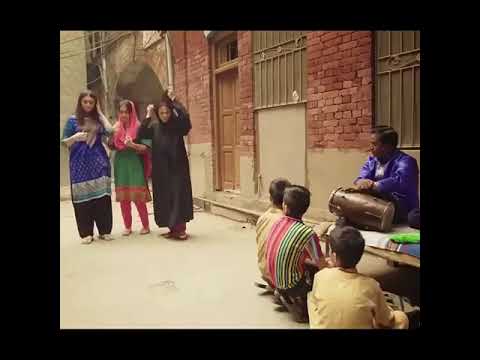 Ama ko talak hoi howi hay😂😂 most funny drama scene