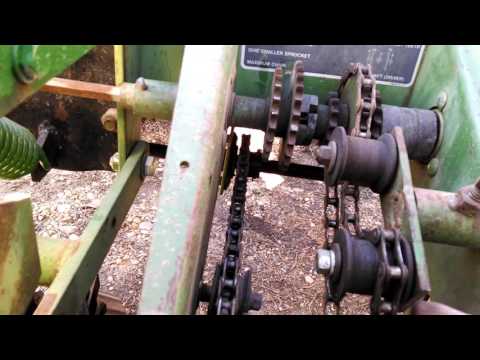 Setting planting population.  Finger pickup John Deere 7000