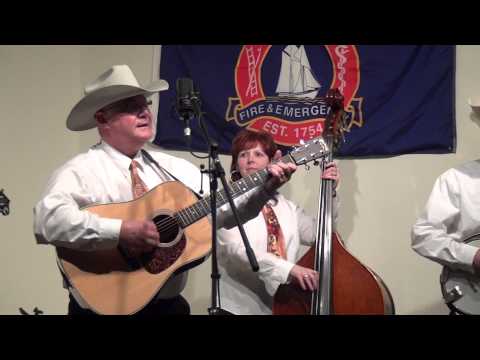 BLUEGRASS TRADITION - LITTLE ANNIE 2013 LIVE