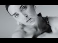 LANVIN ELEGANCE IN MOTION