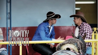 Jhonny Rivera y Francisco Gomez -Tomando Cerveza (Video Oficial)