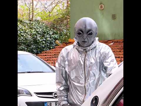 Agresif uzaylıların çok tanıdık dayılarla mücadelesi..Çok yakında yayında! #shorts