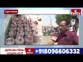 LIVE : గ్యాస్ కొరత..?...తెలంగాణలో టెన్షన్ ...!! | People Continue To Queue Up at Gas Agencies | hmtv - Video