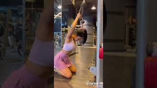 Download lagu DETIK DETIK CEWEK GYM SEXY TALI BH LEPAS mp3