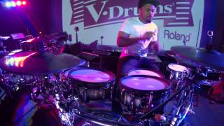 Tony Royster Jr. crazy metronome practice with the TD-30.