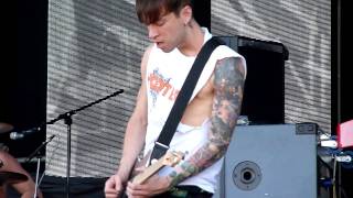 Young Guns - Crystal Clear live HD @ Ursynalia 2011, Poland