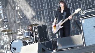 Band Of Skulls - You&#39;re Not Pretty But You Got It Going On LIVE HD (2012) Coachella
