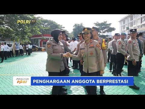 POLRES METRO JAKBAR BERI PENGHARGAAN ANGGOTA BERPRESTASI