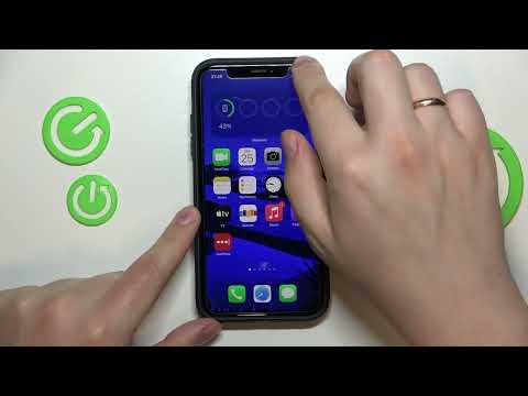 How to Turn On the Flashlight on an iPhone // Enabling & Disabling the Flashlight
