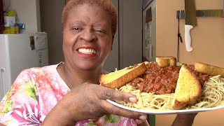 Spicy Meat Sauce And Spaghetti With Texas Toast (Grandma Ray's Way)