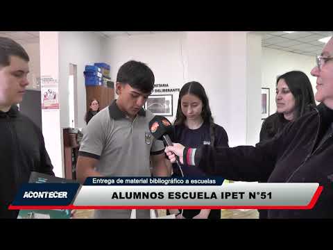 Marcos Juárez: El IPET Nº 51 recibió libros por parte del municipio