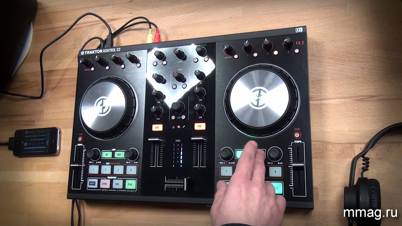 DJ контроллер Native Instruments Traktor Kontrol S2 Mk2