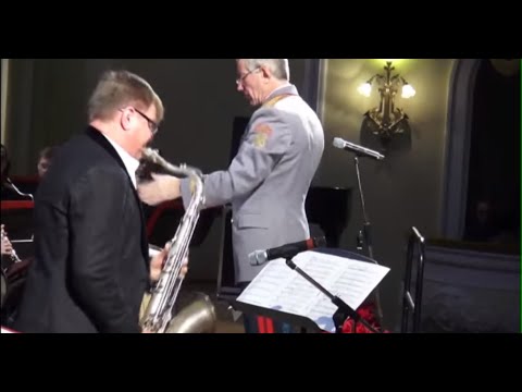 Соло для саксофона с оркестром (Николай Левиновский)