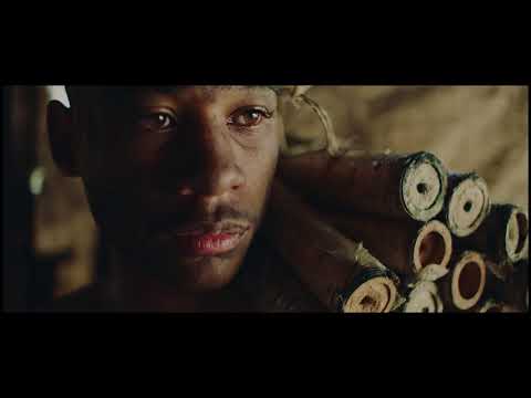 Rastro de Pó (Clipe Oficial)