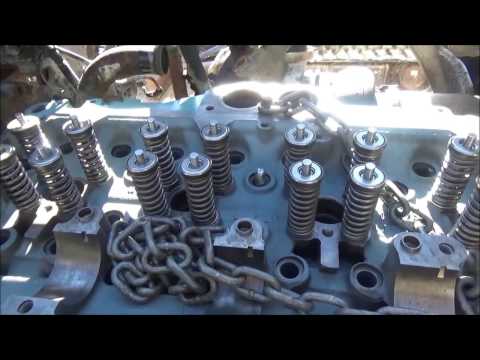 Detroit series 60 in frame rebuild (part 12) installing head, cam and rockers