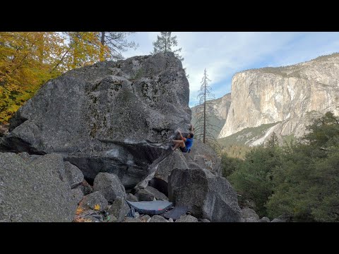 Yosemite Bouldering: Rage Against the Dying of the Light (V7)