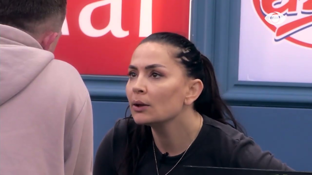 “Pse ke flirtu me Eglin i thashë…”/ Rozana diskuton me Tirin për Aldon