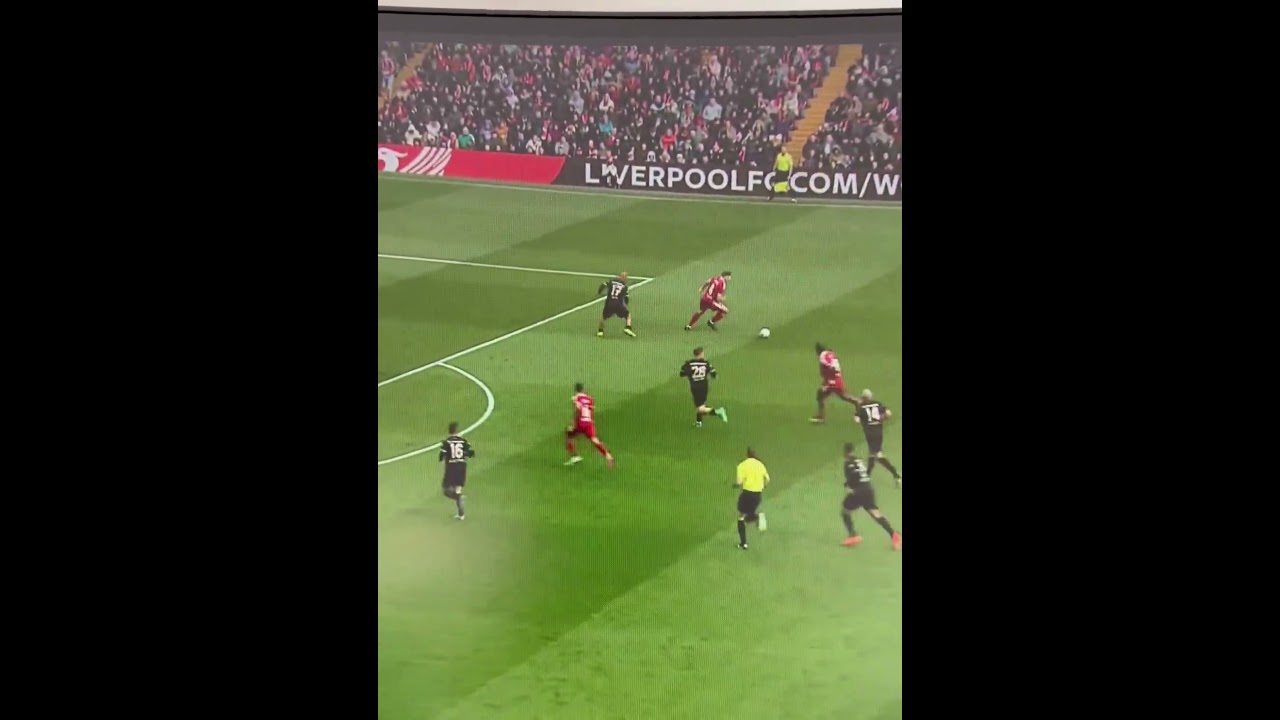 引退しても別格、ジェラードとチアゴ・アルカンタラ #リバプール　#liverpool