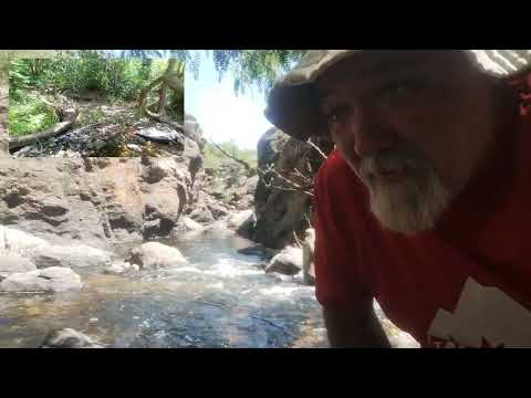 Rio de los Sauces, Calamuchita, Córdoba.  Llegando al puente viejo, que da a la ruta Provincial 23. 