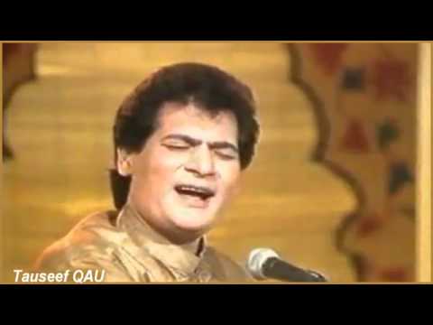 Asad Amanat Ali Khan Live(PTV) - Aankhain ghazal hain aap ki aor honT haiN Gulab.flv