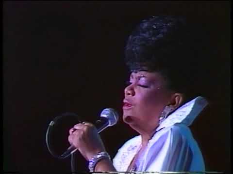 El humor en Cuba tiene un nombre, Aurora Basnuevo.