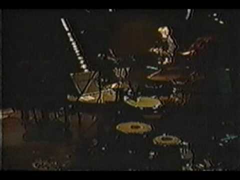 Pearl Jam Yellow Ledbetter (live)