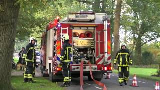 preview picture of video 'Schoorsteenbrand (Middelbrand) Winterswijkseweg Eibergen'