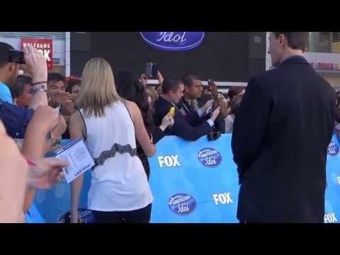 Candice Glover and Kree Harrison - American Idol Finale 2013