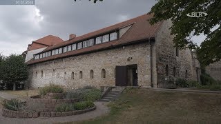 TV-Beitrag über das Romanische Haus in Bad Kösen an der Straße der Romanik - Interview mit Kristin Gerth, wissenschaftliche Mitarbeiterin des Museums Naumburg.
