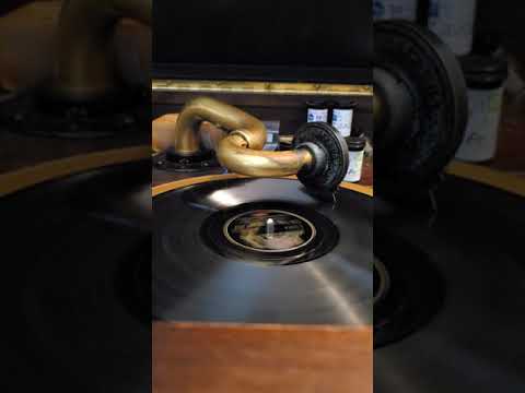 I've Just Got To Get Out of The Habit - Andrews Sisters Gordon Jenkins and his Orchestra  Decca