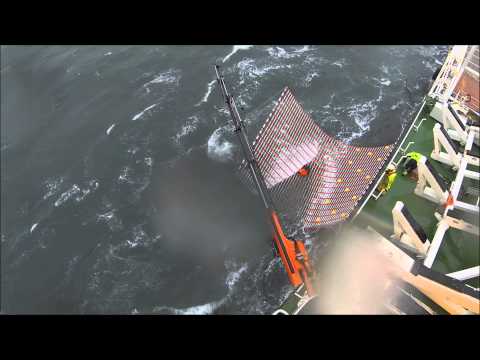 Rough weather rescue with a Dacon Rescue Scoop