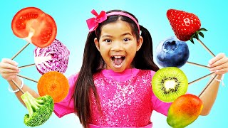 Emma Pretend Play Selling Fruits and Vegetables Ice Cream