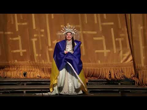 Liudmyla Monastyrska as Turandot