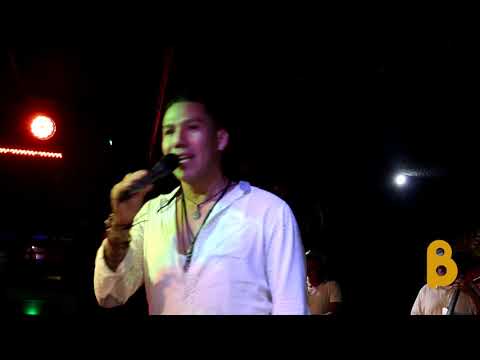"Eso que yo a ti te daba" (Live) - Leo Herrera y su Bun Bun Mezcla'o - Bachata Club