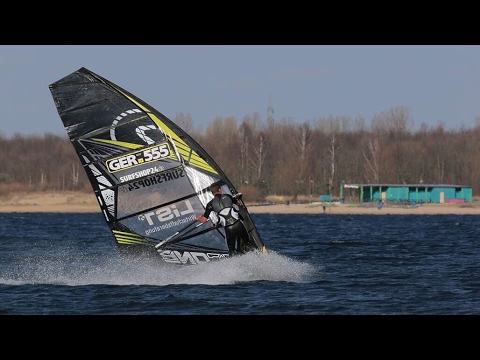 Gybe Training on 8.6 and 129l [Point7; NoveNove]