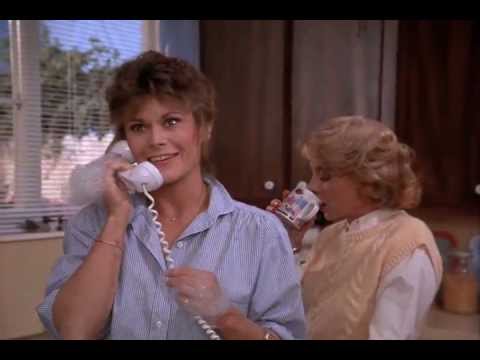 SMK on the phone... (S1 Lee & Amanda)