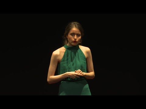 Il folle coraggio di non arrendersi | Claudia Lucia Lamanna | TEDxCremona