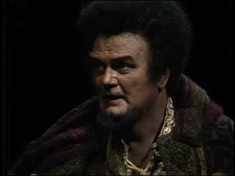 Legendary Jon Vickers brings to Life his Tragic Otello