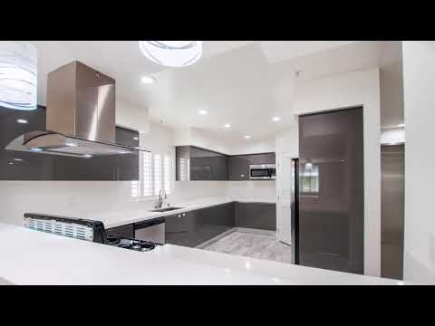 Luxurious Condo Apartment for rent in Colfax Meadows Studio City CA