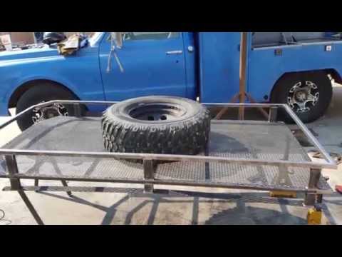 WJ Custom Safari Rack & Tire Carrier