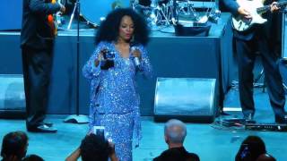 Diana Ross - Reach Out &amp; Touch (Somebody's Camera - Venetian Theater Las Vegas, Nov 20, 2015)