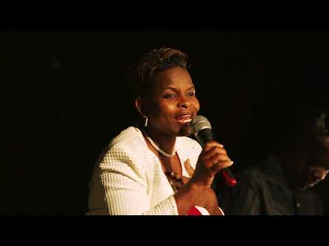 Mai Olivia Charamba - Manger (Reloaded) [Official Video]